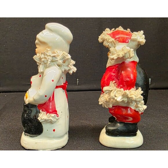 Vintage MCM Napco Spaghetti Trim Santa & Mrs. Claus Salt & Pepper Shaker Set - Picture 4 of 11